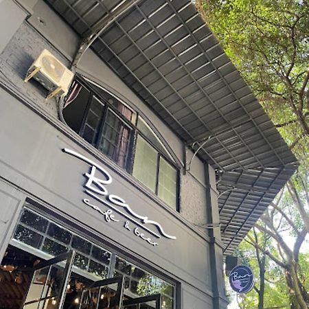Ban Urban House Hotel Buon Ma Thuot Exterior foto